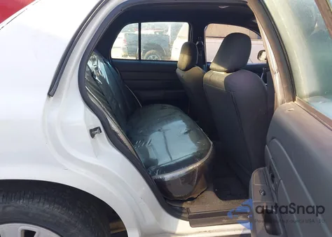 2006 Ford Crown Victoria Police/Police Interceptor z USA, uszkodzony, nr VIN 2FAFP71W36X138424